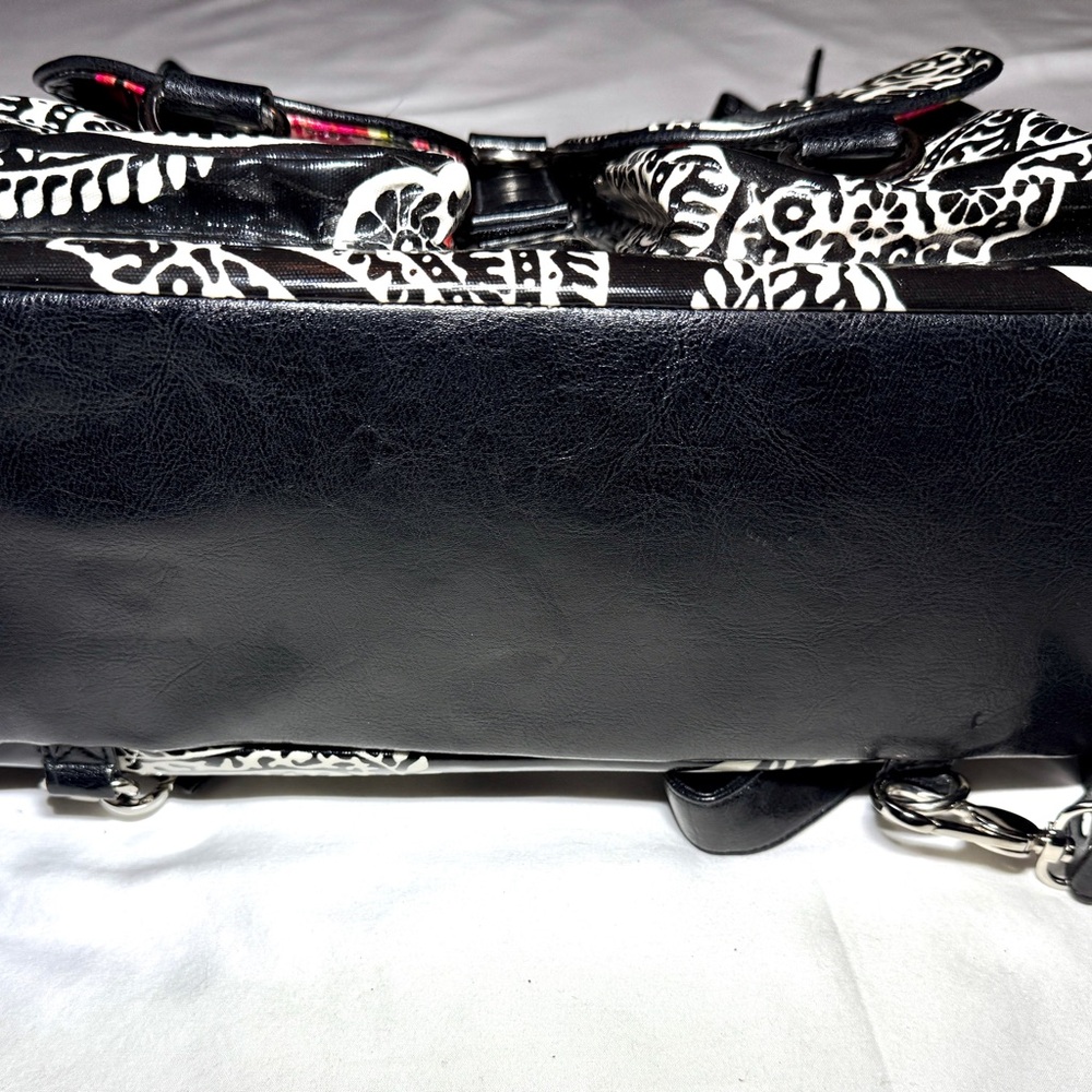 Gigi Hill black and white Paisley Back-Pack Tote - Picture 7 of 11